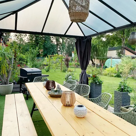 Апартаменты Stadtnah & Naturverbunden Лукенвальде